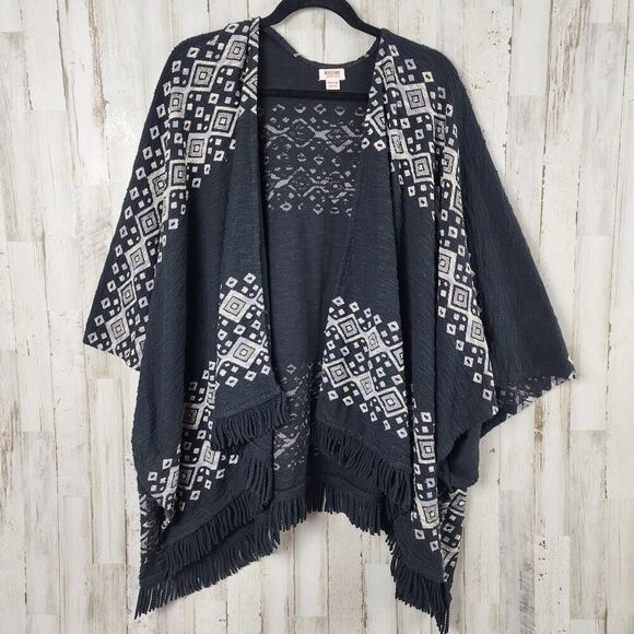 Mossimo Supply Co Aztec Print Fringed Poncho Sweater Black Size S/M - Picture 1 of 11